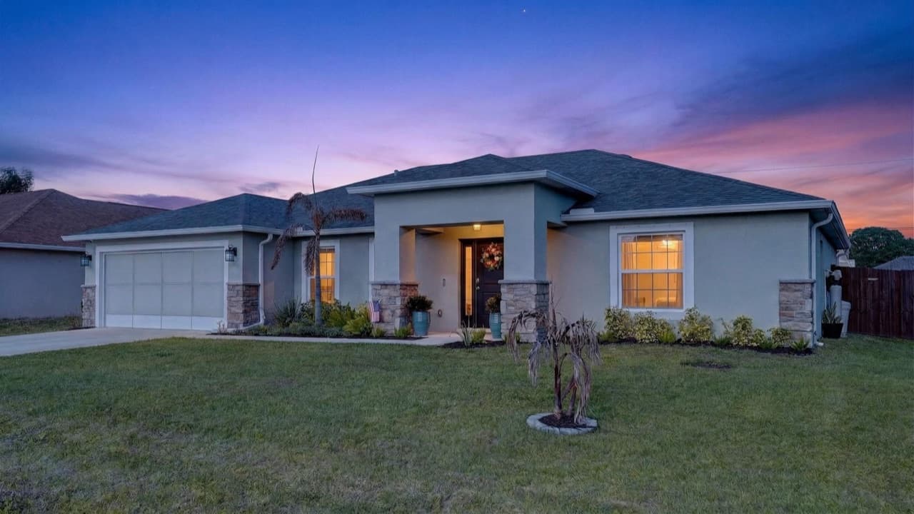 145 Benchor Rd NW, Palm Bay, FL