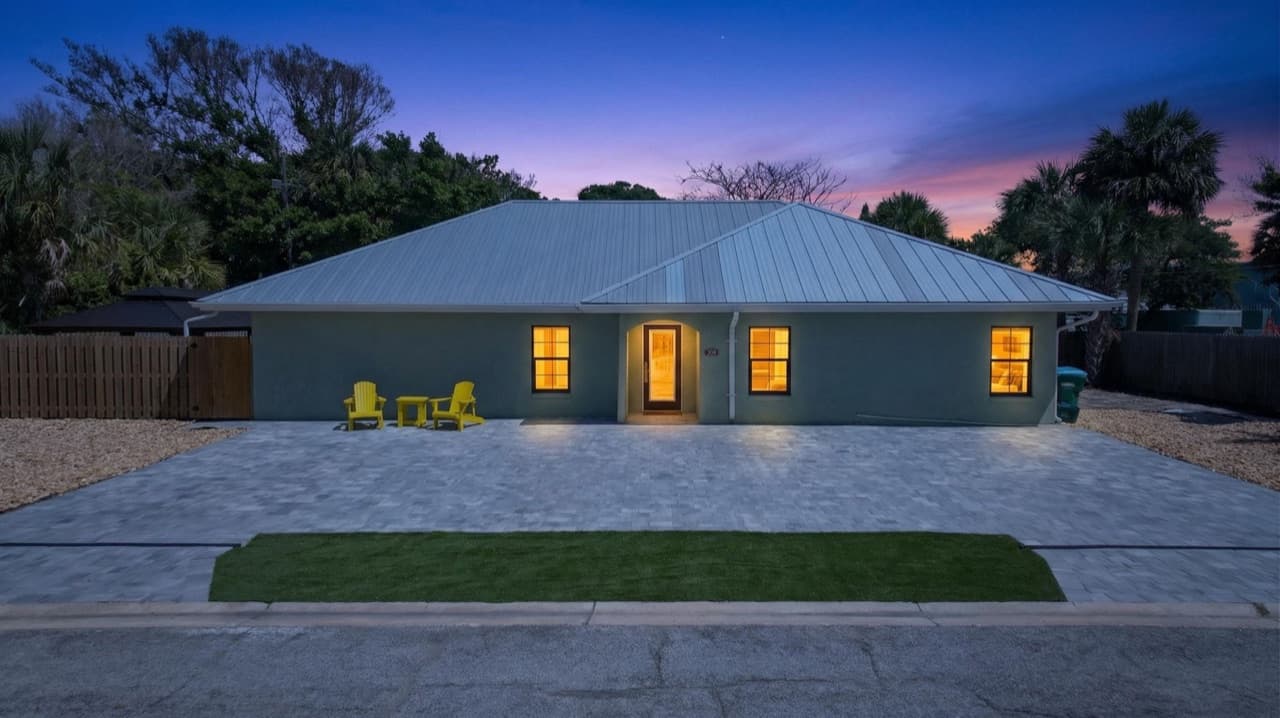 209 Holman Rd, Cape Canaveral, FL